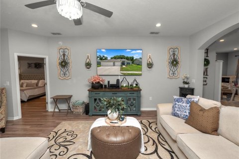 House in Lakeland, Florida 4 bedrooms, 214.14 sq.m. № 1876583 - photo 18