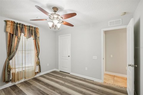 Villa ou maison à vendre à Valrico, Floride: 4 chambres, 256.22 m2 № 2129685 - photo 23