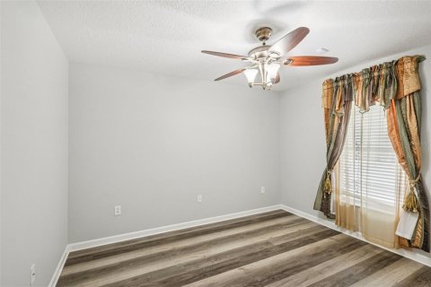 Villa ou maison à vendre à Valrico, Floride: 4 chambres, 256.22 m2 № 2129685 - photo 21