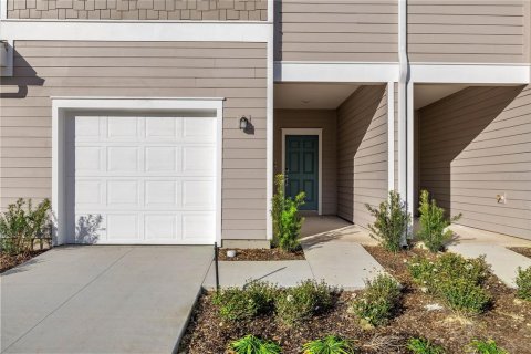 Townhouse in Ocala, Florida 3 bedrooms, 158.58 sq.m. № 1848607 - photo 2