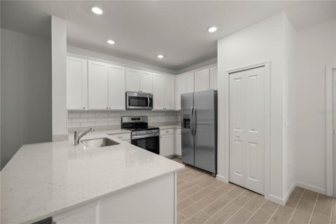 Townhouse in Ocala, Florida 3 bedrooms, 158.58 sq.m. № 1848607 - photo 7