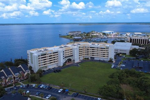 Condominio en venta en Sanford, Florida, 1 dormitorio, 115.85 m2 № 1844598 - foto 2