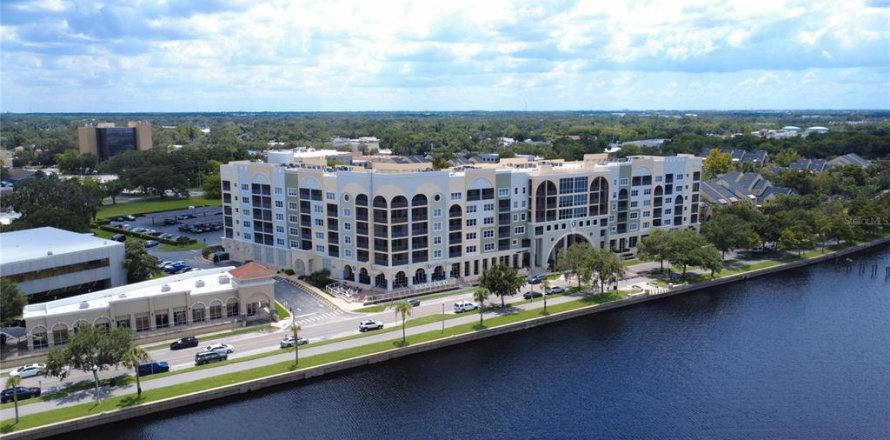 Condominio en Sanford, Florida, 1 dormitorio № 1844598