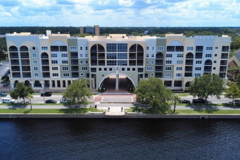 Condominio en venta en Sanford, Florida, 1 dormitorio, 115.85 m2 № 1844598 - foto 3