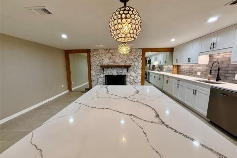 Casa en venta en Hudson, Florida, 4 dormitorios, 239.32 m2 № 1916261 - foto 6