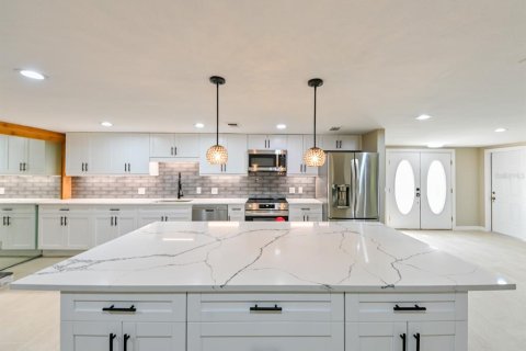 Casa en venta en Hudson, Florida, 4 dormitorios, 239.32 m2 № 1916261 - foto 5