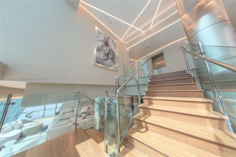 Condominio en alquiler en Sunny Isles Beach, Florida, 6 dormitorios, 774.06 m2 № 2054204 - foto 6