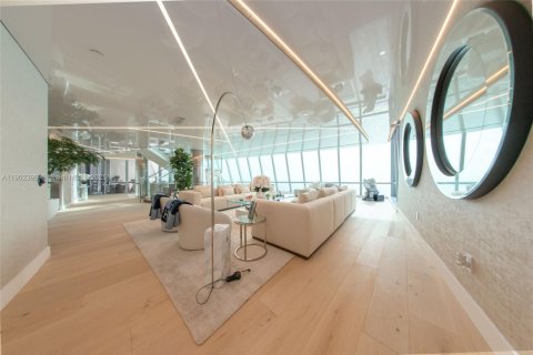 Condominio en alquiler en Sunny Isles Beach, Florida, 6 dormitorios, 774.06 m2 № 2054204 - foto 7