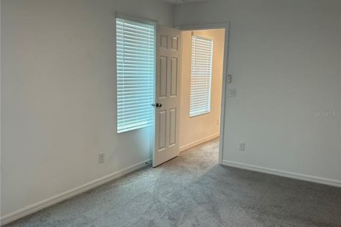 Touwnhouse à louer à Howey-in-the-Hills, Floride: 4 chambres, 199.18 m2 № 2156219 - photo 17