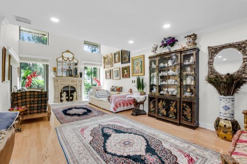 Townhouse in Boca Raton, Florida 3 bedrooms, 195.56 sq.m. № 2194037 - photo 14