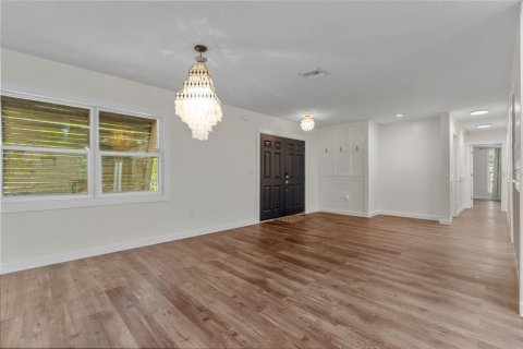Casa en venta en Crystal River, Florida, 4 dormitorios, 241.92 m2 № 1918312 - foto 12