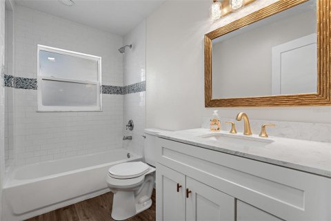 Casa en venta en Crystal River, Florida, 4 dormitorios, 241.92 m2 № 1918312 - foto 19