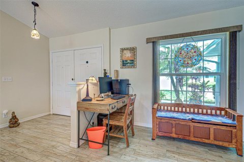House in Englewood, Florida 3 bedrooms, 148.27 sq.m. № 1548046 - photo 11