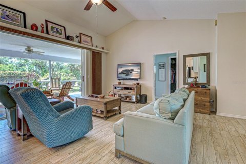 House in Englewood, Florida 3 bedrooms, 148.27 sq.m. № 1548046 - photo 12