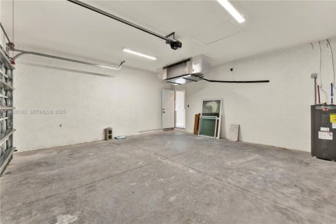 Villa ou maison à louer à Lehigh Acres, Floride: 3 chambres № 1988299 - photo 27