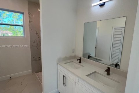 Villa ou maison à louer à Lehigh Acres, Floride: 3 chambres № 1988299 - photo 24