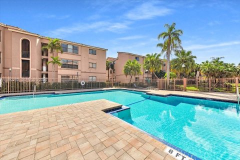 Condo in Davie, Florida, 2 bedrooms  № 2058858 - photo 27