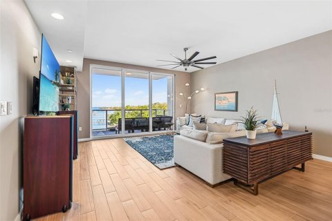 Condominio en alquiler en Clearwater, Florida, 2 dormitorios, 186.08 m2 № 1589831 - foto 13