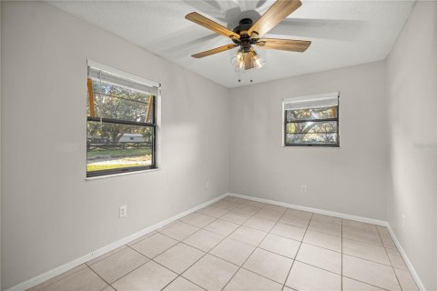 House in Summerfield, Florida 3 bedrooms, 109.25 sq.m. № 1853933 - photo 25
