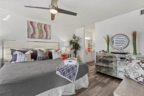 Copropriété à vendre à Sunrise, Floride: 2 chambres, 127 m2 № 1944849 - photo 22