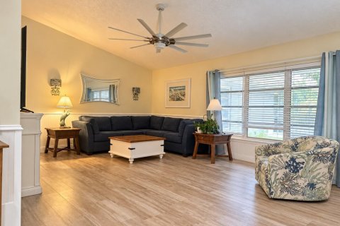 Casa en venta en Port St. Lucie, Florida, 3 dormitorios, 226.22 m2 № 2333725 - foto 2