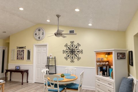 Casa en venta en Port St. Lucie, Florida, 3 dormitorios, 226.22 m2 № 2333725 - foto 5