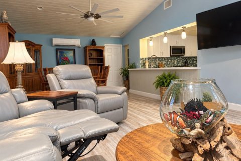 Casa en venta en Port St. Lucie, Florida, 3 dormitorios, 226.22 m2 № 2333725 - foto 7