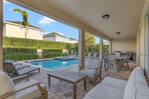 House in Kissimmee, Florida 11 bedrooms, 437.29 sq.m. № 1675171 - photo 27