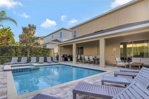 House in Kissimmee, Florida 11 bedrooms, 437.29 sq.m. № 1675171 - photo 25
