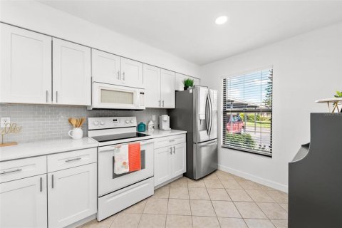 Condominio en venta en Bradenton, Florida, 2 dormitorios, 99.96 m2 № 1382424 - foto 10