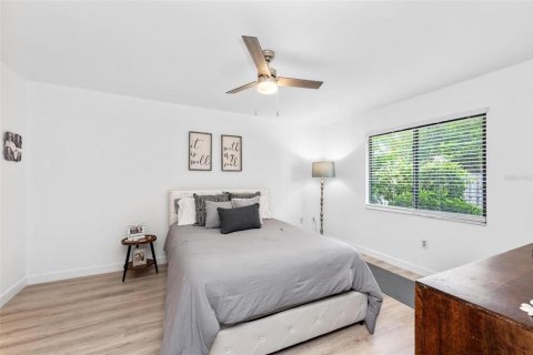 Condominio en venta en Bradenton, Florida, 2 dormitorios, 99.96 m2 № 1382424 - foto 18