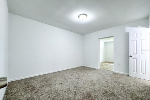 Casa en venta en Orlando, Florida, 4 dormitorios, 204.29 m2 № 1902169 - foto 27