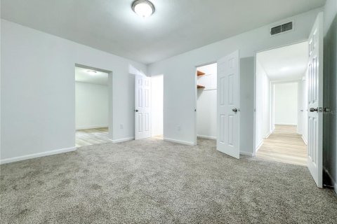 Casa en venta en Orlando, Florida, 4 dormitorios, 204.29 m2 № 1902169 - foto 28