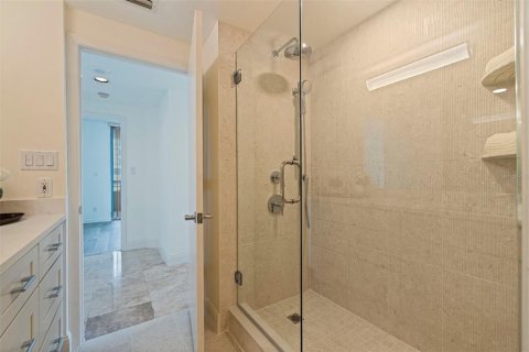 Купить кондоминиум в Клируотер, Флорида 6 комнат, 318.65м2, № 1913777 - фото 29