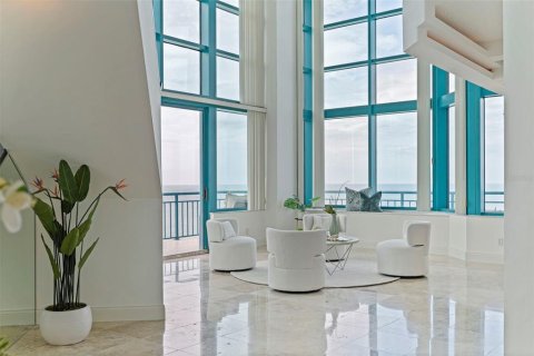 Купить кондоминиум в Клируотер, Флорида 6 комнат, 318.65м2, № 1913777 - фото 6