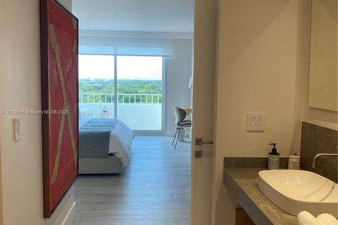 Condominio en alquiler en Key Biscayne, Florida, 2 dormitorios, 117.06 m2 № 2021039 - foto 23