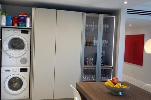 Condominio en alquiler en Key Biscayne, Florida, 2 dormitorios, 117.06 m2 № 2021039 - foto 9