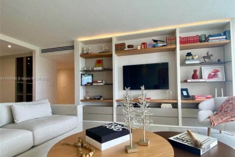 Condominio en alquiler en Key Biscayne, Florida, 2 dormitorios, 117.06 m2 № 2021039 - foto 29