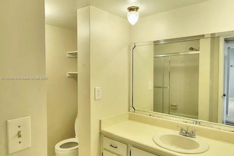 Copropriété à louer à Pompano Beach, Floride: 1 chambre, 78.97 m2 № 1973227 - photo 7