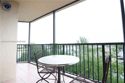 Copropriété à louer à Pompano Beach, Floride: 1 chambre, 78.97 m2 № 1973227 - photo 11