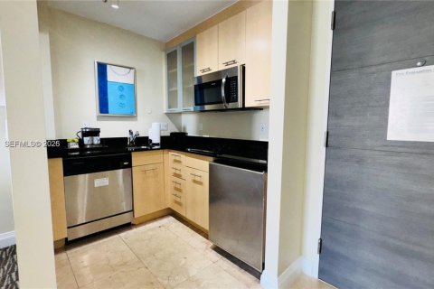 Купить кондоминиум в Форт-Лодердейл, Флорида 1 спальня, 54.44м2, № 2045060 - фото 18