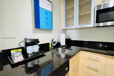 Купить кондоминиум в Форт-Лодердейл, Флорида 1 спальня, 54.44м2, № 2045060 - фото 11