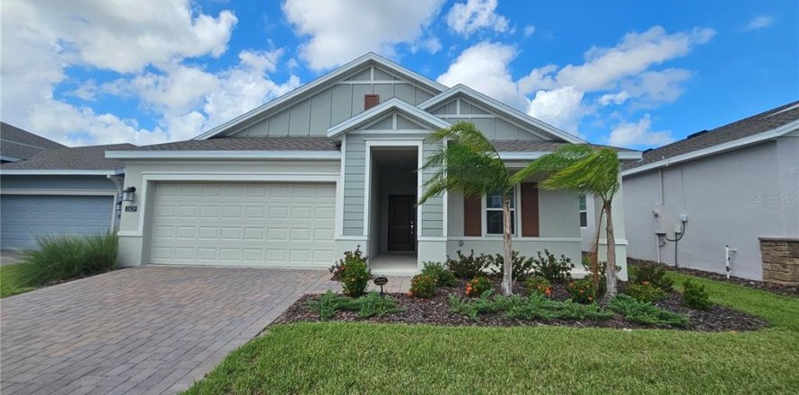 Casa en Clermont, Florida 4 dormitorios, 195.93 m2 № 1913960