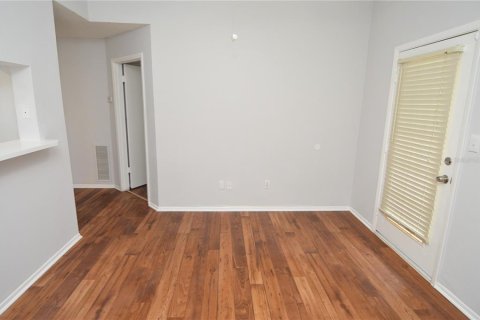 Condo in Tampa, Florida, 1 bedroom  № 1878295 - photo 20