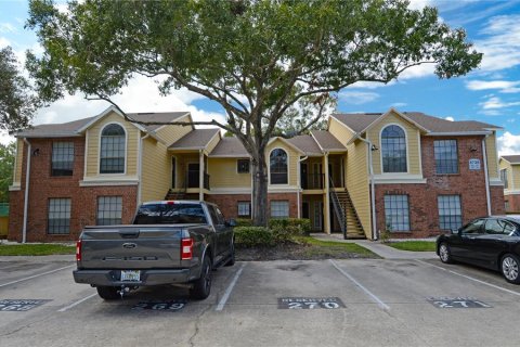 Condo in Tampa, Florida, 1 bedroom  № 1878295 - photo 2