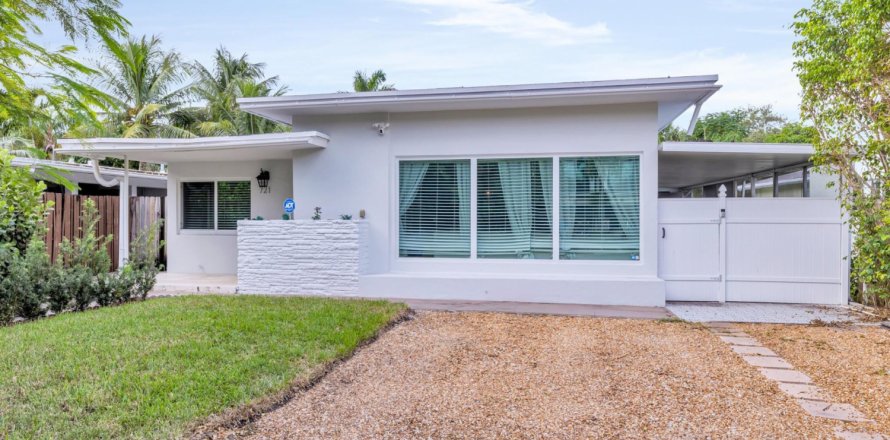 Villa ou maison à Fort Lauderdale, Floride 4 chambres, 166.67 m2 № 810223