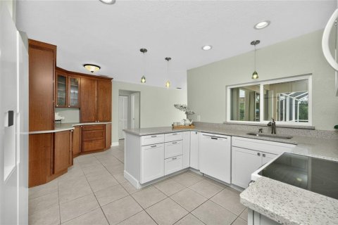 House in Port Charlotte, Florida 3 bedrooms, 142.33 sq.m. № 2236327 - photo 17
