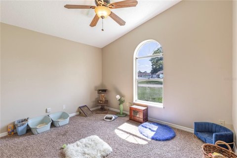 House in Mount Dora, Florida 4 bedrooms, 273.04 sq.m. № 1755388 - photo 20