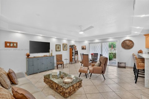 Купить кондоминиум в Дирфилд-Бич, Флорида 2 спальни, 152.64м2, № 2049631 - фото 8