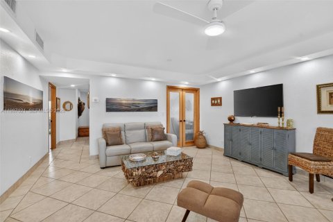 Купить кондоминиум в Дирфилд-Бич, Флорида 2 спальни, 152.64м2, № 2049631 - фото 12